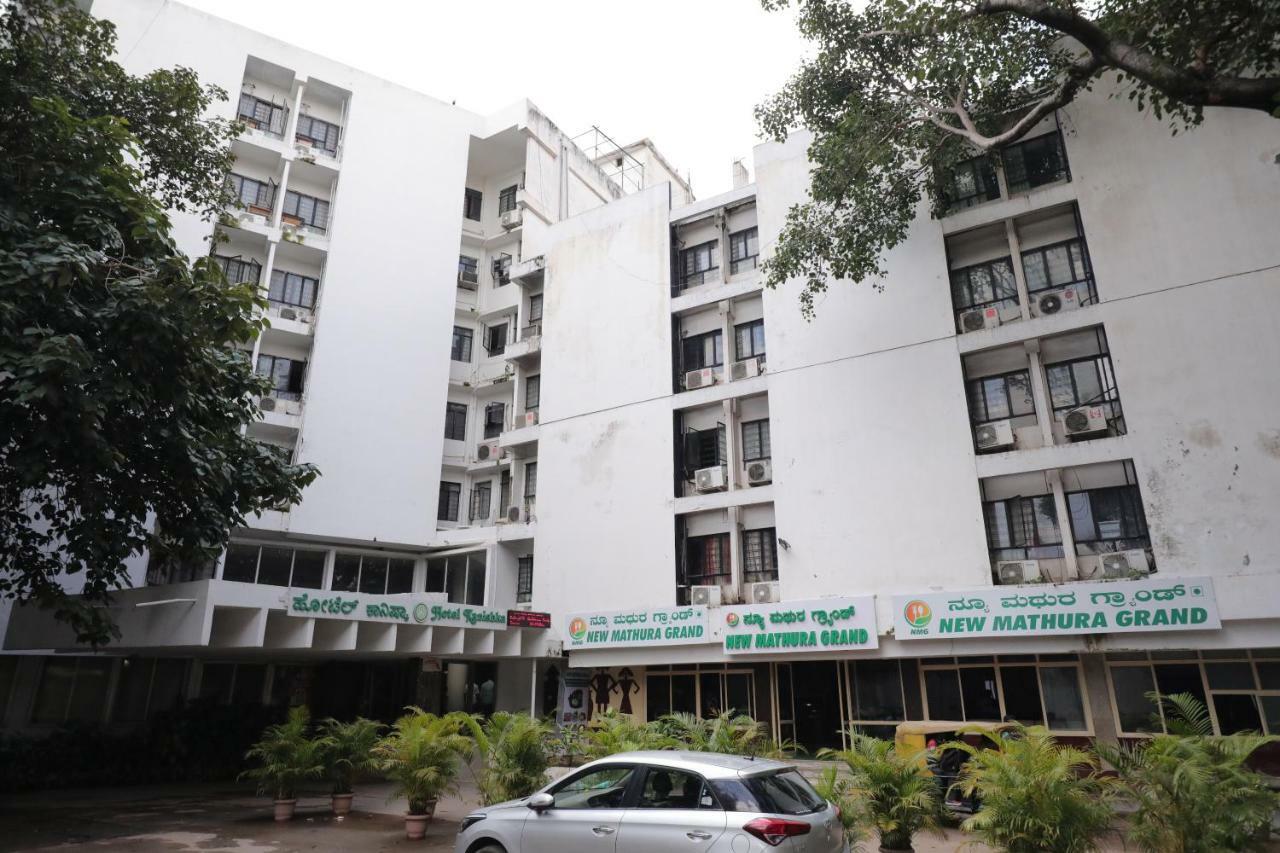 Oyo 10534 Hotel Kanishka Bangalore Exterior foto